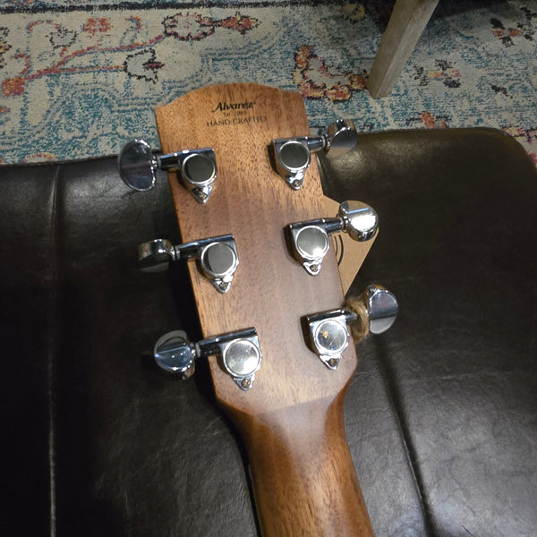 2015 Alvarez AD60SB 50th Anniversary - Sunburst - w/Hardshell Case