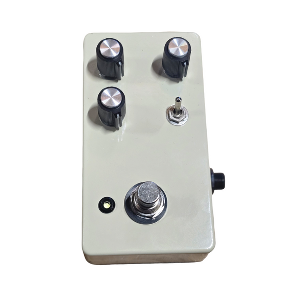 VVCo Sizzorfite - Handwired EQD White Light Overdrive Pedal Clone