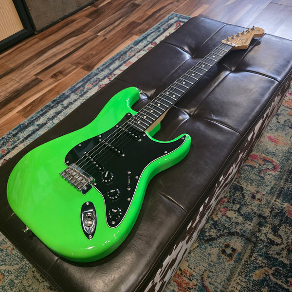 2021 Fender Player II Stratocaster - Limited Edition - Neon Green Strat