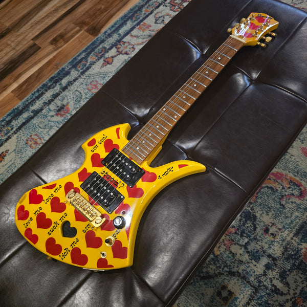 2006 Fernandes Burny YH-JR - Hide Signature Model - Yellow Heart Junior - Built-in-Amp - w/ Gig Bag