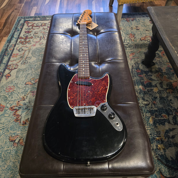 1966 Fender Musicmaster - Offset Body 24" Scale - Refin Black - w/OHSC