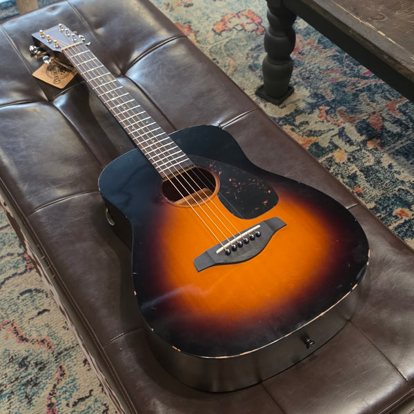 Used Yamaha FG-Junior JR2 - 3/4 Size - Tobacco Sunburst - Acoustic Guitar - w/Gig Bag