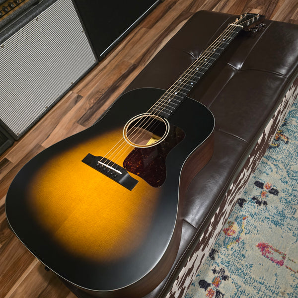 Eastman E1SS-SB Sunburst Dreadnaught w/ Gig Bag