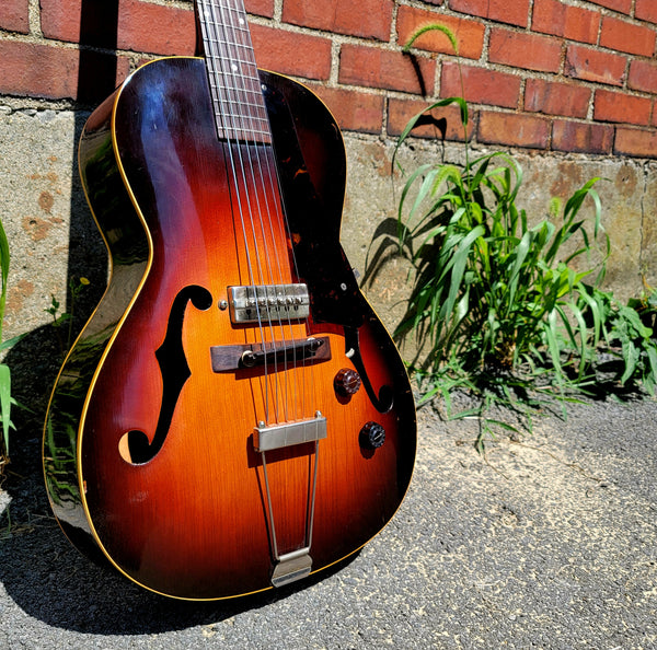 1942 Gibson ES-125 - w/ Original Case - P-13 Pickup