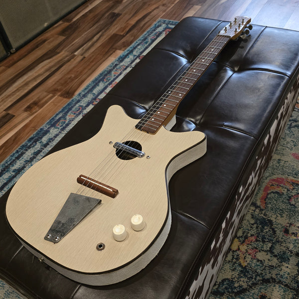 1966 Danelectro Convertible - White - Model 5015