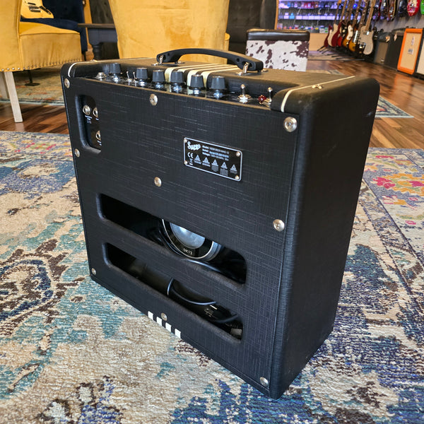 Used Supro Delta King 12 Tube Combo Amp - Black and White