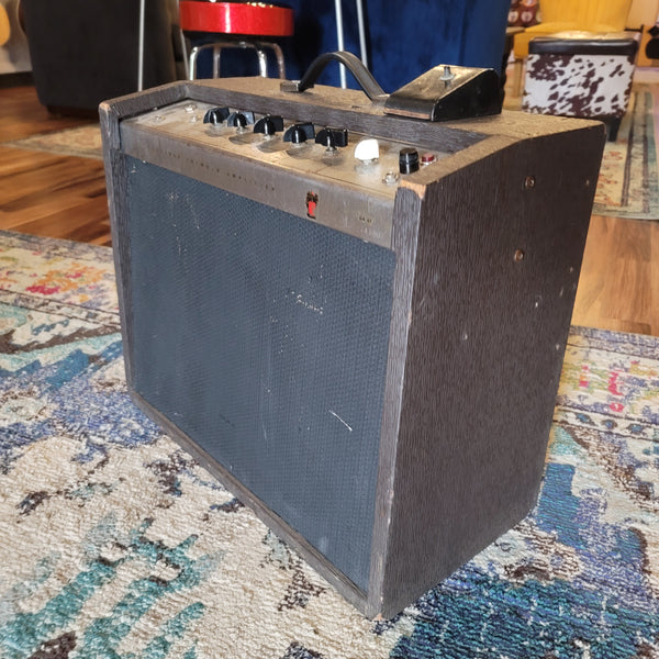 1964 Gibson GA-8T Discoverer Tremolo Amp