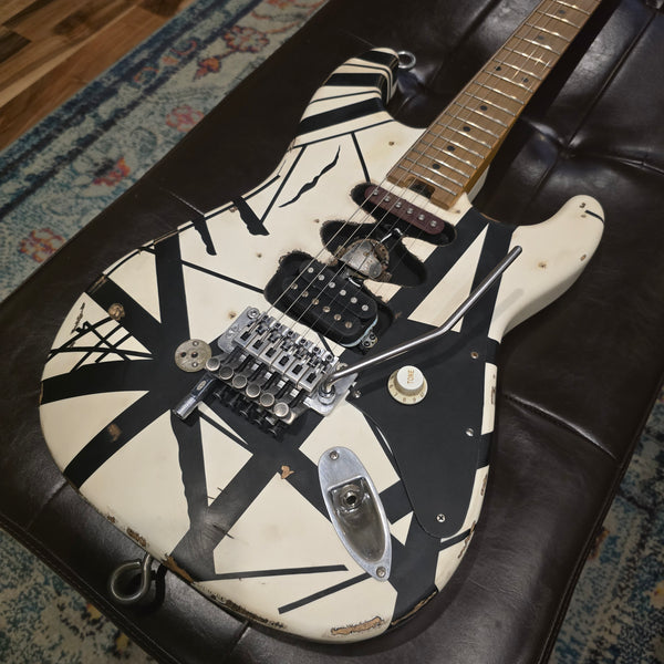 Judah Guitars EVH Frankie Stripes Relic - White / Black - w/HSC