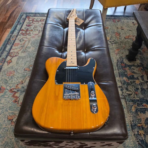 Lyman LT-150 T-Style - Electric - Natural - w/Gig Bag