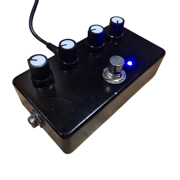 VVCo Sizzorfite - Handwired Samsquantch - Tortuga Sasquatch Fuzz Pedal Clone