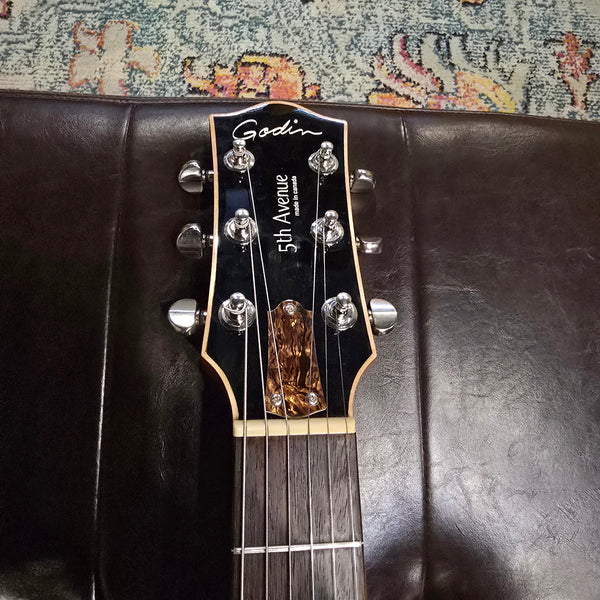 2021 Godin 5th Avenue CW Kingpin ll HB - Cognac Burst