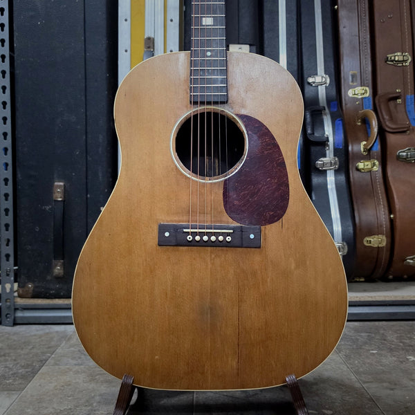 1947 Gibson J-50 - Script Logo - Slope Shoulder - Natural - w/Case