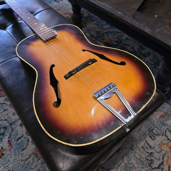 1950s Mystery Archtop - Sunburst - European, Possibly Framus