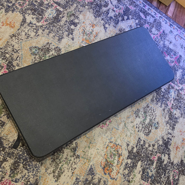NOS Guardian Flying V Hardshell Case - Black Rectangle