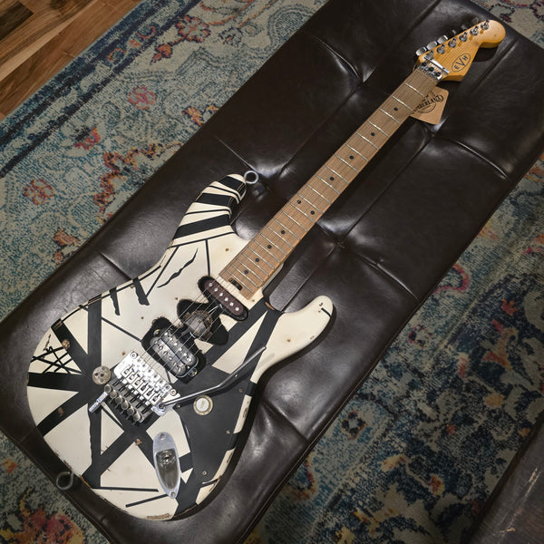 Judah Guitars EVH Frankie Stripes Relic - White / Black - w/HSC