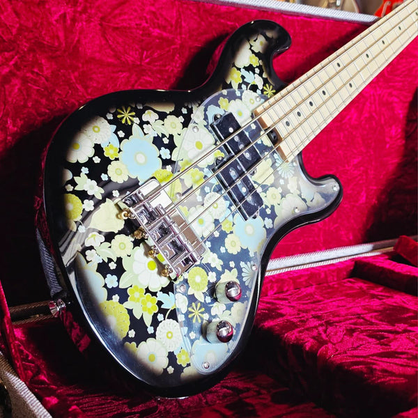 Kala Solidbody U-Bass - Compact Electric Bass - Floral Black Burst - w/Gig Bag