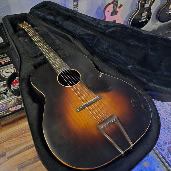 1939 Sears Supertone Jumbo Acoustic - Sunburst w/ Case