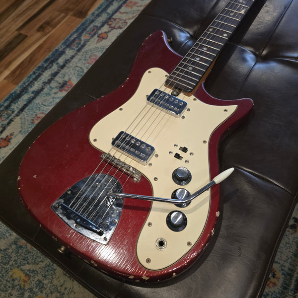1968 KAPA Continental KA-CO - Candy Apple Red - w/ Case