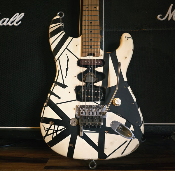 Judah Guitars EVH Frankie Stripes Relic - White / Black - w/HSC