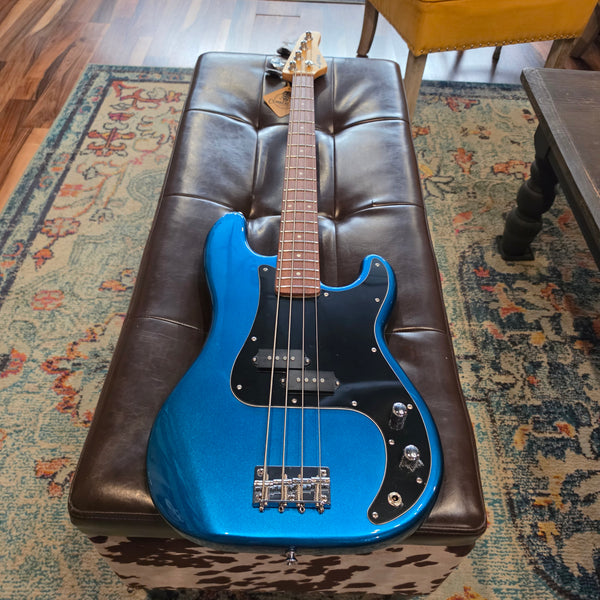 NOS Lyman LP-250 P-Style - Electric Bass - Cobalt Blue
