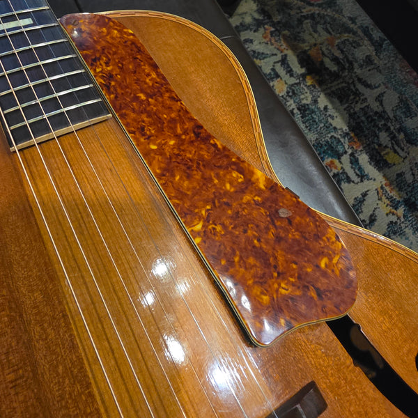 1940 Harmony Patrician H1406 - Archtop Acoustic Guitar - w/Case