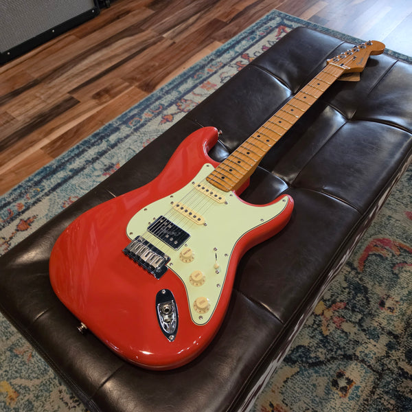 2023 Fender Player Plus HSS Stratocaster - Noiseless + Wide Range - Fiesta Red - w/Gig Bag