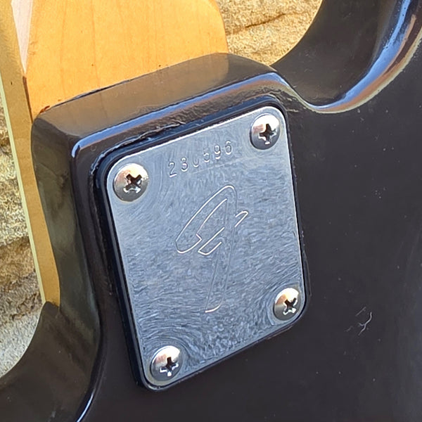 1969 Fender Jazz Bass - Refin Sunburst - w/OHSC
