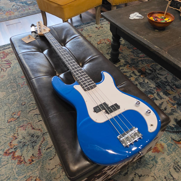NOS Lyman LP-150 P-Style - Electric Bass - Electric Blue - w/Gig Bag