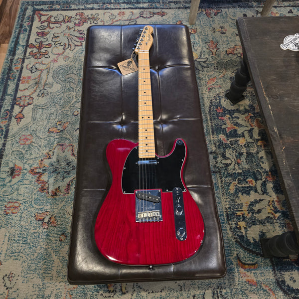 2011 Fender American Standard Telecaster - Crimson Red - Maple - w/ OHSC