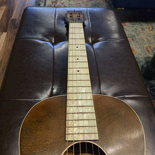 1935 Slingerland May Bell - College Pal - Parlor Guitar w/ Pearloid Fingerboard w/ Case