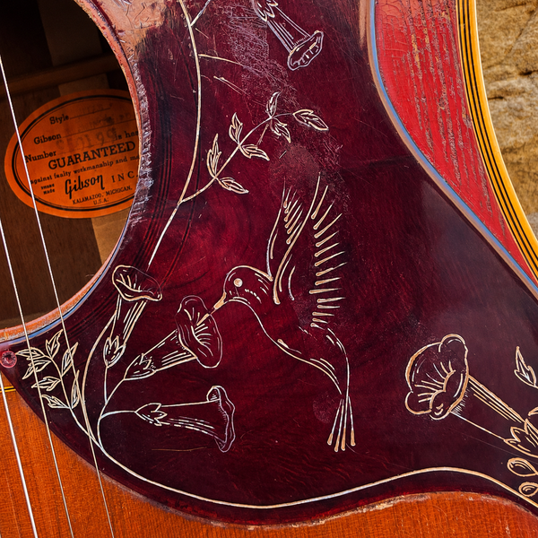 1968 Gibson Hummingbird - w/Hardshell Case