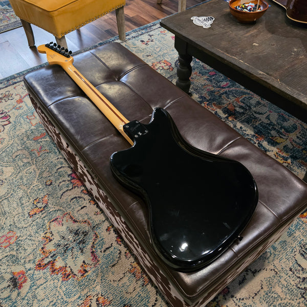 2016 Squier Vintage Modified Jazzmaster Baritone - Black