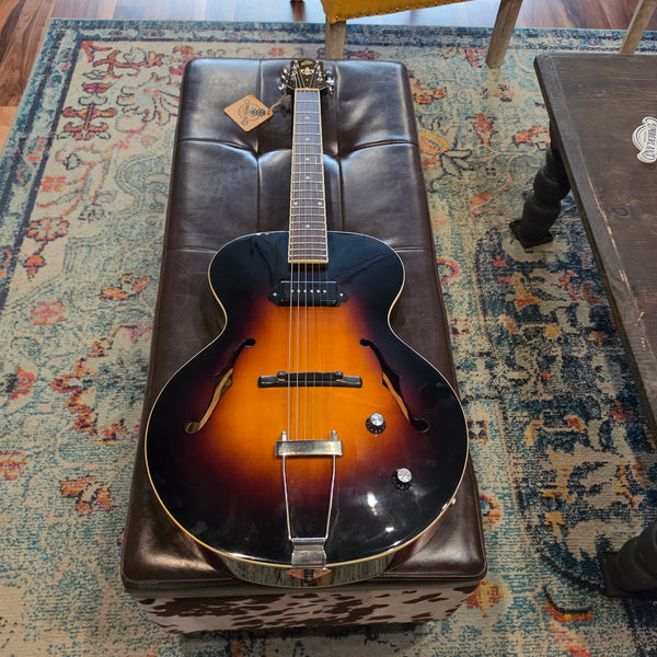 2012 The Loar LH-309-VS - Archtop - Vintage Sunburst - w/Case