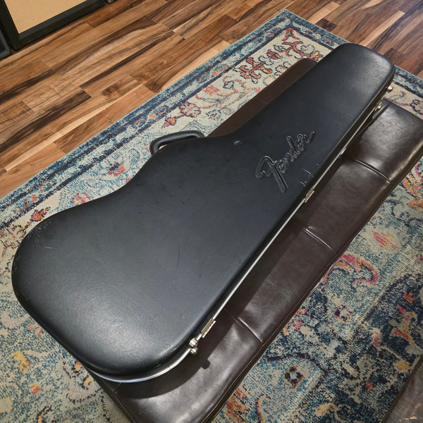 2005 Fender American Deluxe V-Neck Stratocaster - 2-Tone Sunburst - w/OHSC