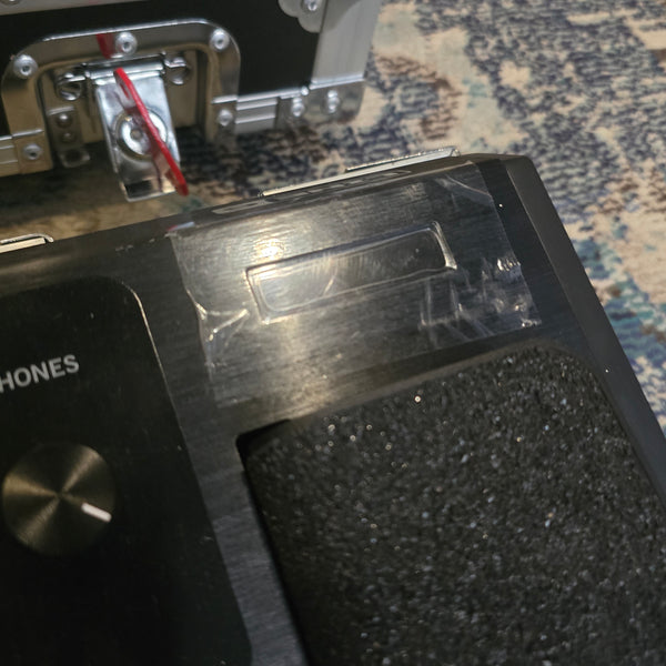 Line 6 Helix Floor Processor Pedal w/Road Case + Packaging