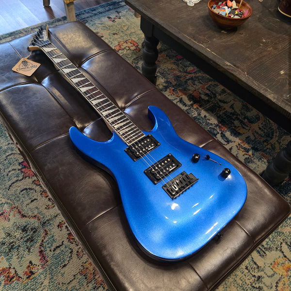 2017 Jackson JS22 DKA - Dinky Archtop - Metallic Blue - w/ Hard Case