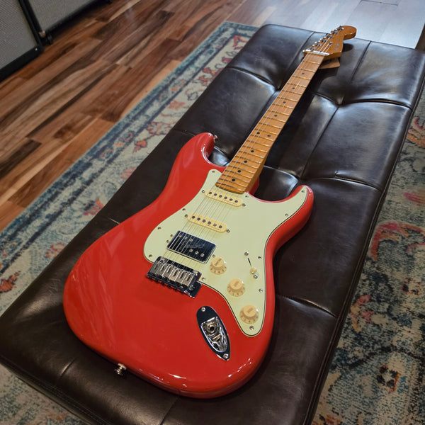 2023 Fender Player Plus HSS Stratocaster - Noiseless + Wide Range - Fiesta Red - w/Gig Bag