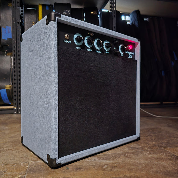Hunter Amplifiers - Custom Order - Compact 25 - Baby Blue