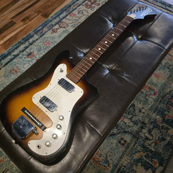 1966 Kay Vanguard K102 - Old Kraftsman - w/ Case