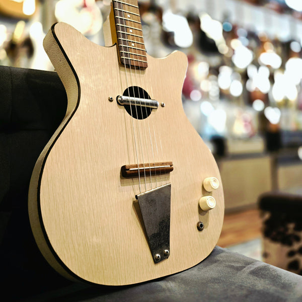 1966 Danelectro Convertible - White - Model 5015