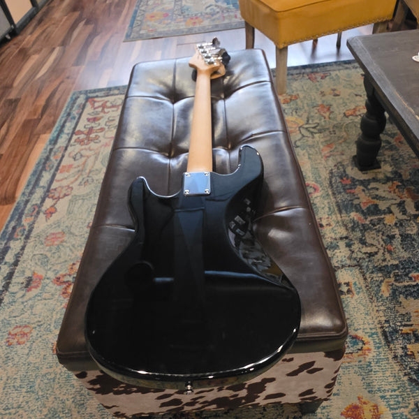 NOS Lyman LP-150 P-Style - Electric Bass - Black - w/Gig Bag