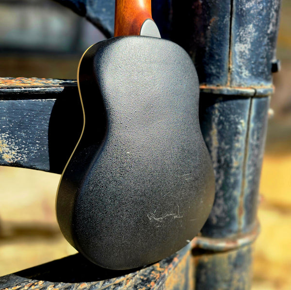 Used Ovation Applause Concert Ukulele - Plum Burst