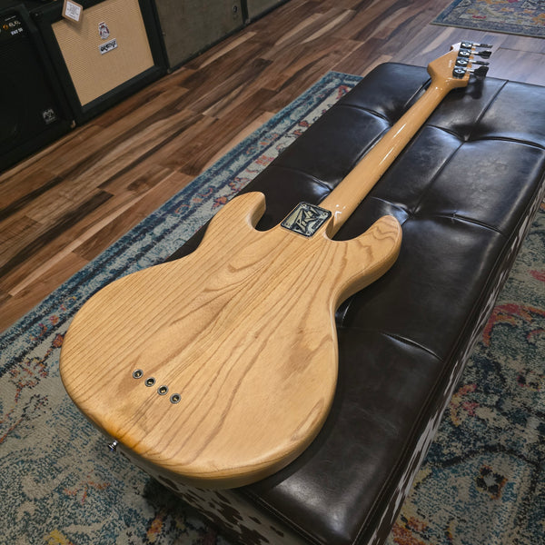 1979 Peavey T-40 Bass - Natural - w/Hardshell Case