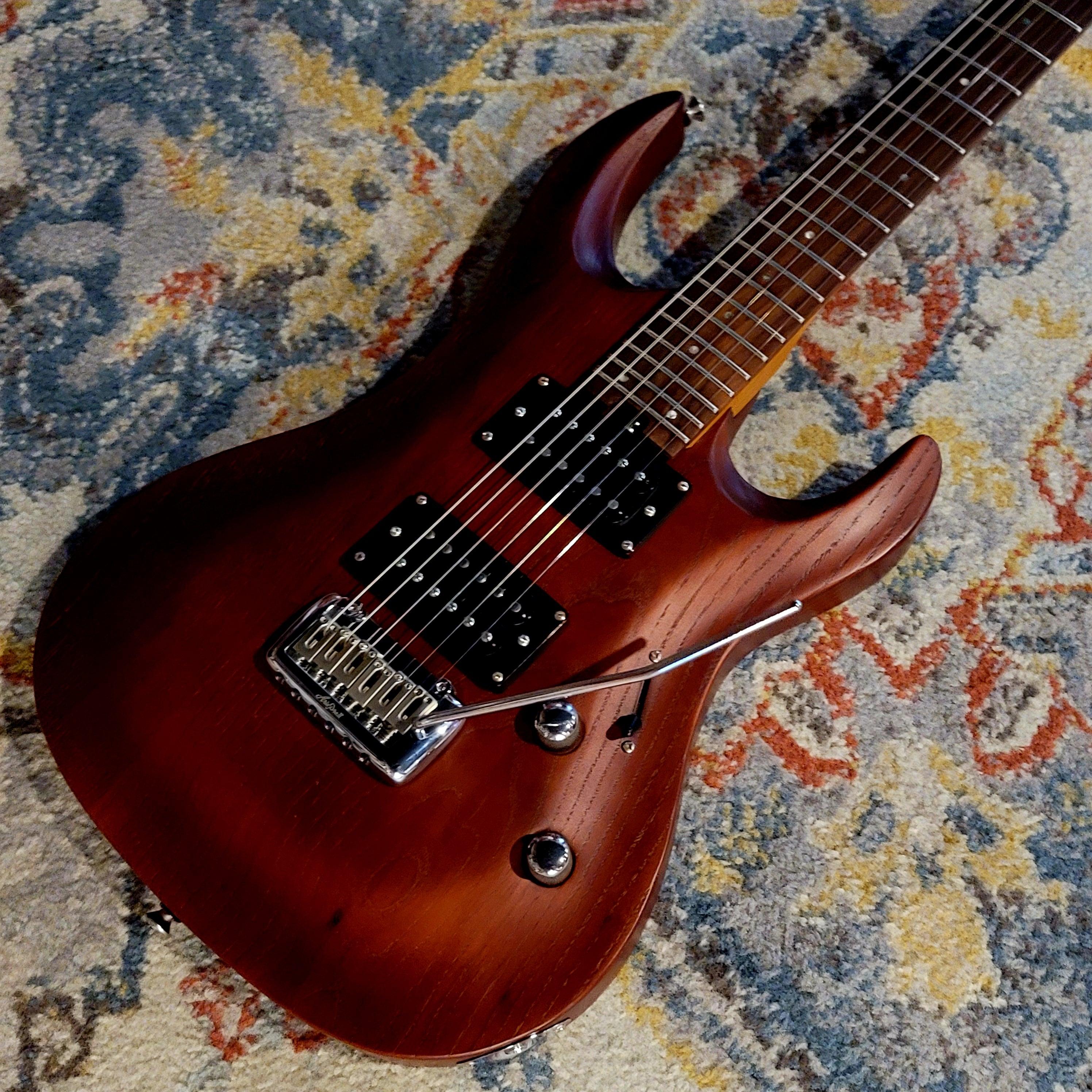 Aria Pro II MAC-DLX - Stained Brown