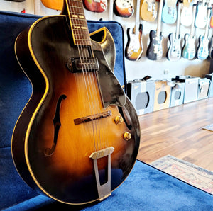 1953 Gibson ES-175 - Sunburst Hollowbody - Cumberland Guitars