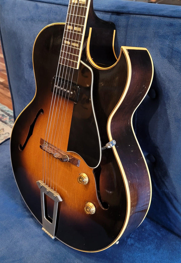 1953 Gibson ES-175 - Sunburst Hollowbody - Cumberland Guitars